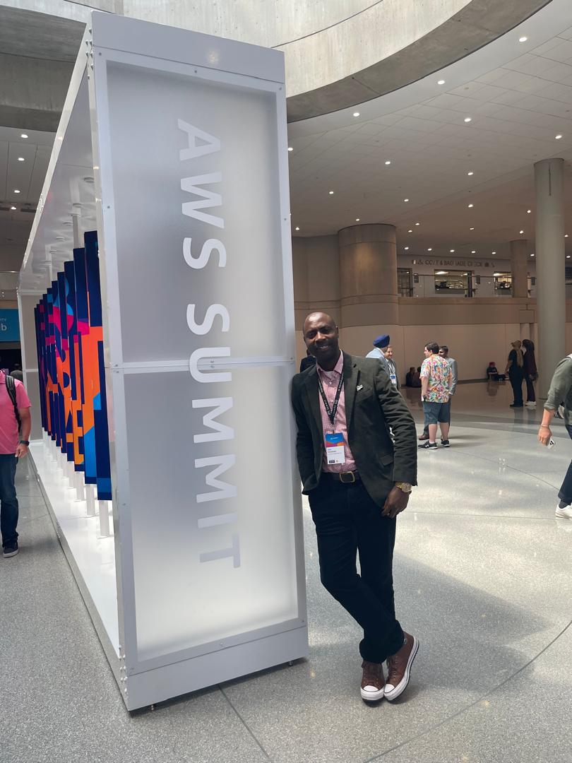 Felix at AWS Summit branded pillar in venue